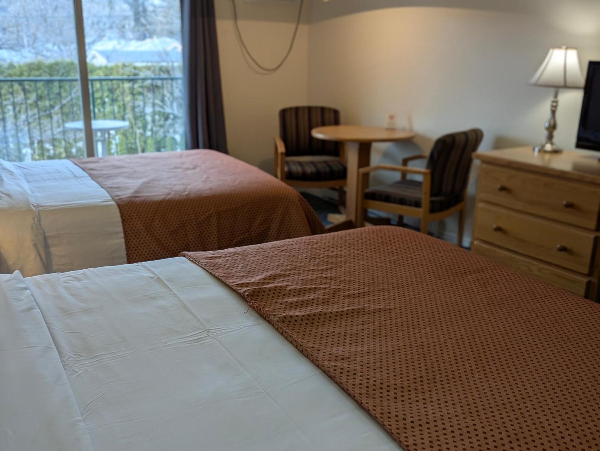 Summerland Motel Bagian luar foto